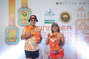 BIB: 
                            <button type="button" onclick="openModal(23613271)" class="btn btn-primary btn-sm float-right btn-popup" data-toggle="modal" data-target=".modal-high-quality">
                        <i class="fas fa-shopping-cart"></i> Add to Cart
                    </button>
                                            <button type="button" onclick="isThisMe(23613271, true)" class="btn btn-success btn-sm float-right btn-popup btn-isme hidden" data-toggle="tooltip" data-placement="bottom" title="นี่คือรูปของคุณใช่ไหม คลิกที่นี่เพื่อเอาเข้าอัลบั้ม">
                        <i class="fas fa-plus"></i> Add to album
                    </button>
                    <button type="button" onclick="isThisMe(23613271, false)" class="btn btn-warning btn-sm float-right btn-popup btn-isnotme hidden">
                        <i class="fas fa-ban"></i> Remove from album
                    </button>